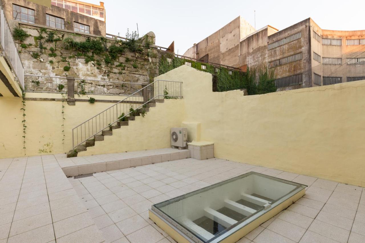 Yellow Tiles By Pcale Porto Buitenkant foto